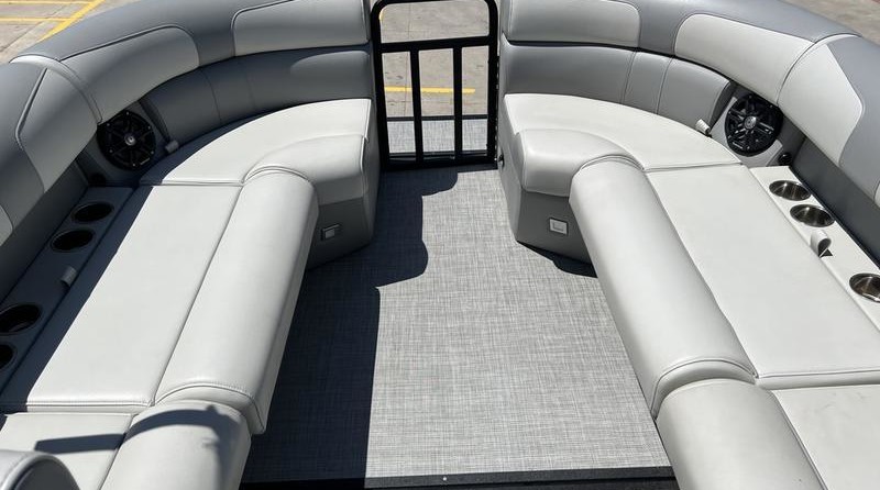 Regal 23 RX Surf