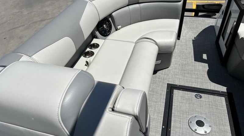 Regal 23 RX Surf