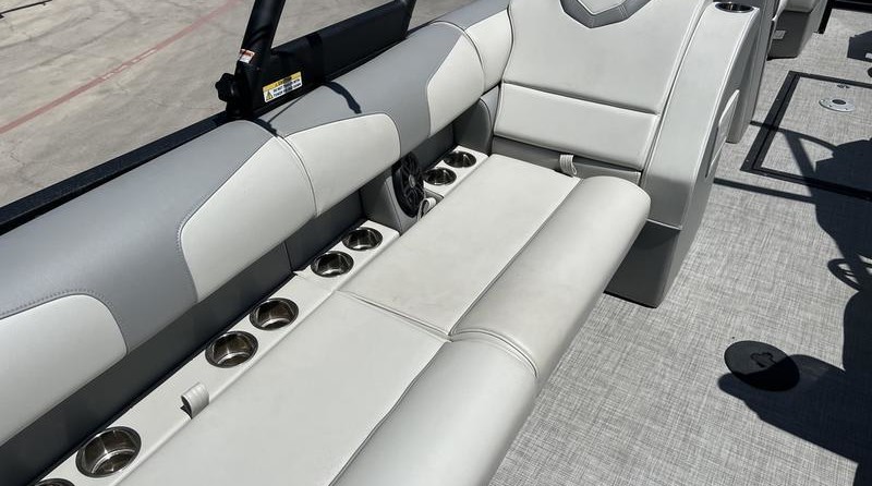 Regal 23 RX Surf