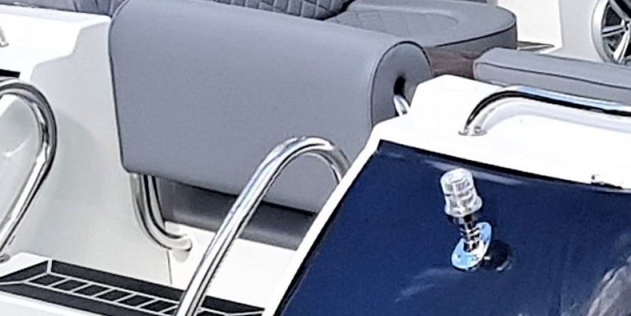 Seafarer 535 pilot boat - inboard diesel