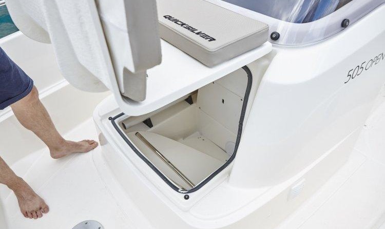 Quicksilver Activ 505 Open