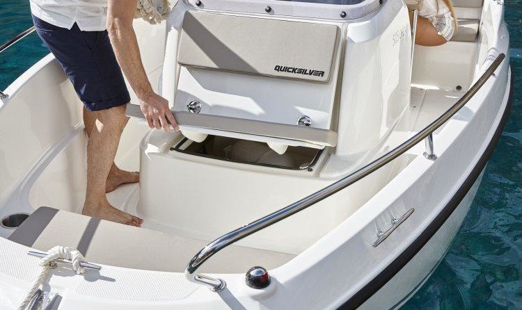 Quicksilver Activ 505 Open