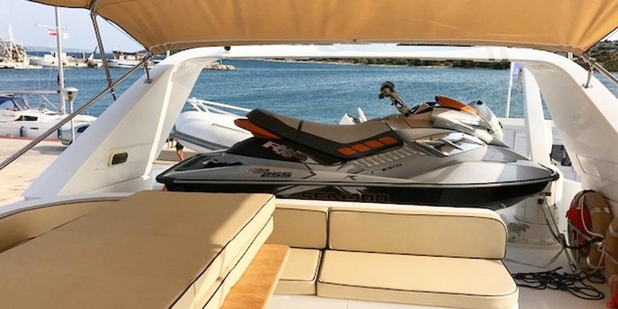 Sanlorenzo SL82