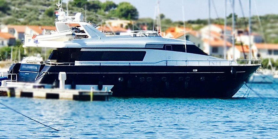 Sanlorenzo SL82