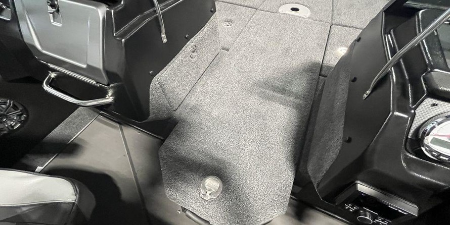 Lund Boats 2175 Pro-V Sport