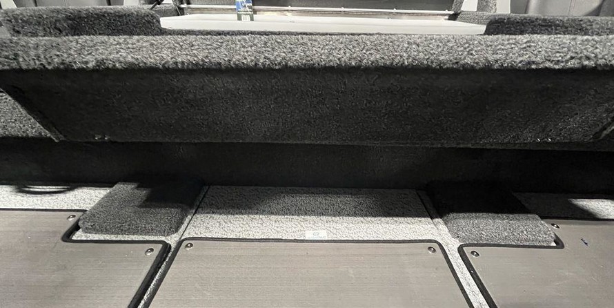 Lund Boats 2175 Pro-V Sport