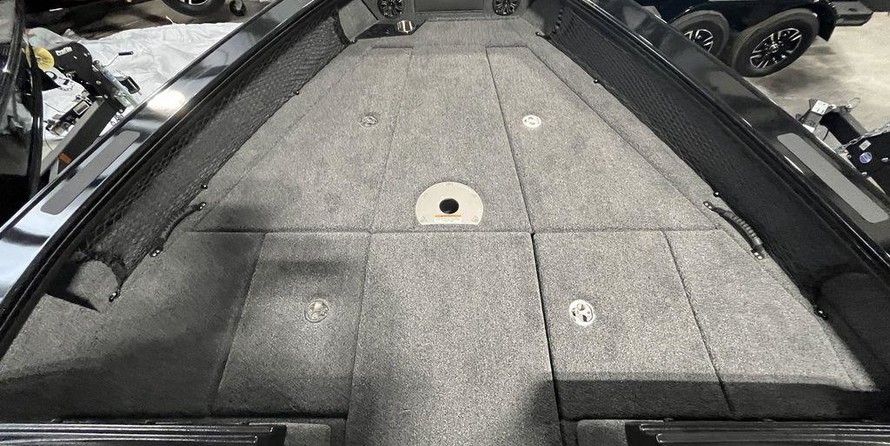 Lund Boats 2175 Pro-V Sport