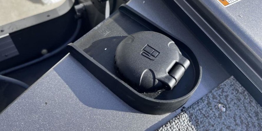 Lund Boats 2075 Pro-V Sport