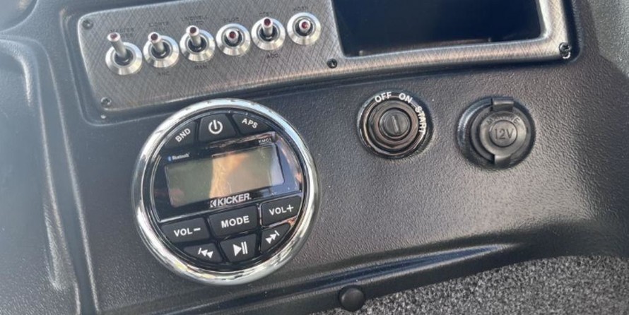 Lund Boats 2075 Pro-V Sport