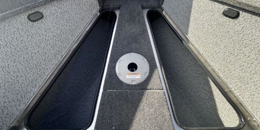 Lund Boats 2075 Pro-V Sport