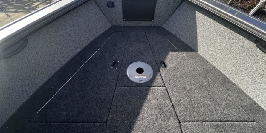 Lund Boats 2075 Pro-V Sport