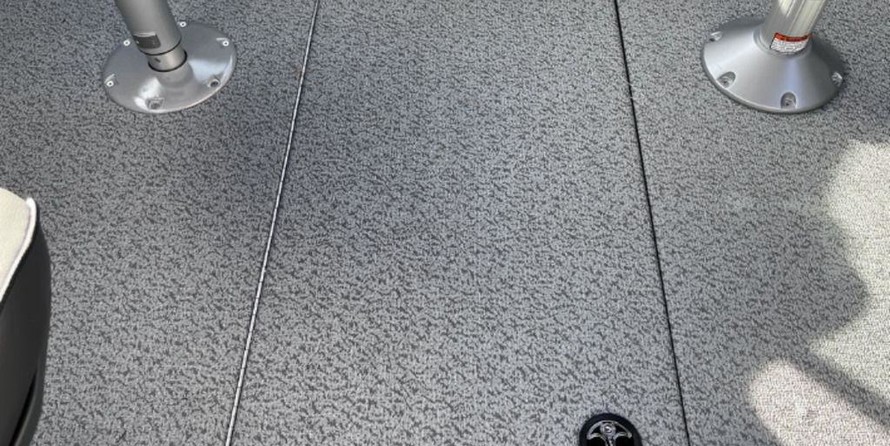 Lund Boats 2075 Pro-V Sport