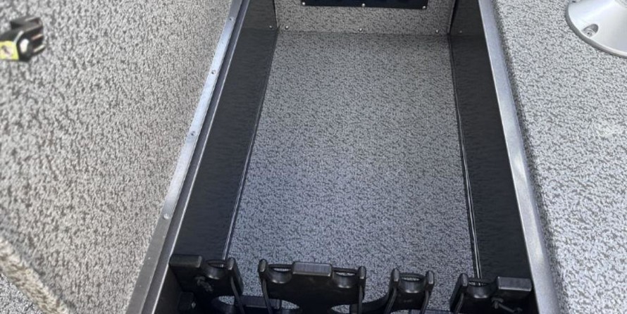 Lund Boats 2075 Pro-V Sport