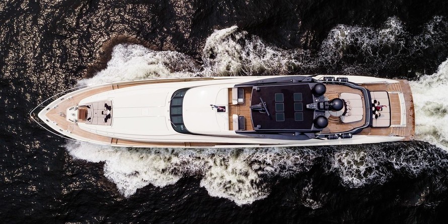 Palmer Johnson 150 SportYacht