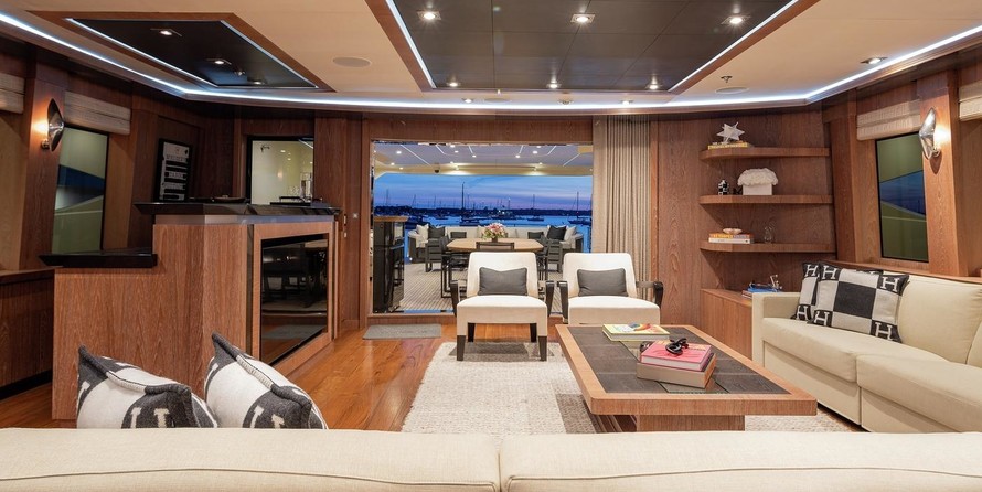 Palmer Johnson 150 SportYacht