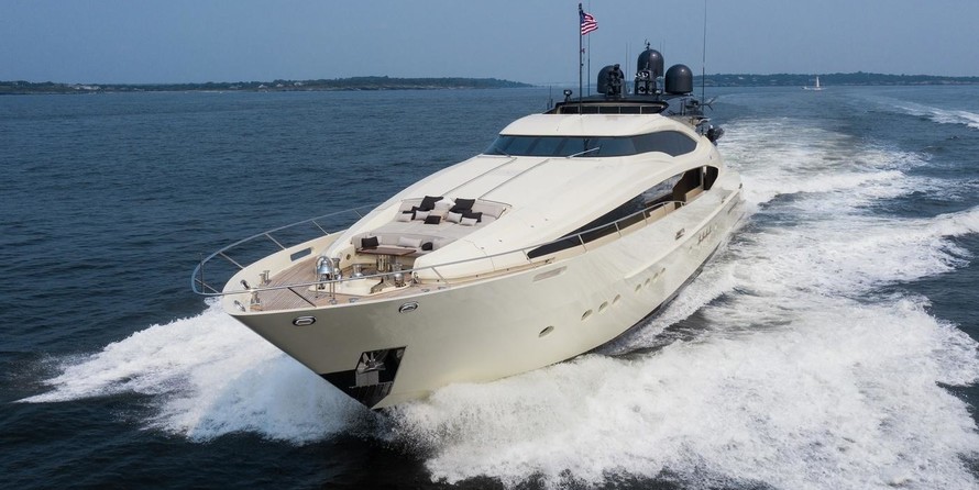 Palmer Johnson 150 SportYacht