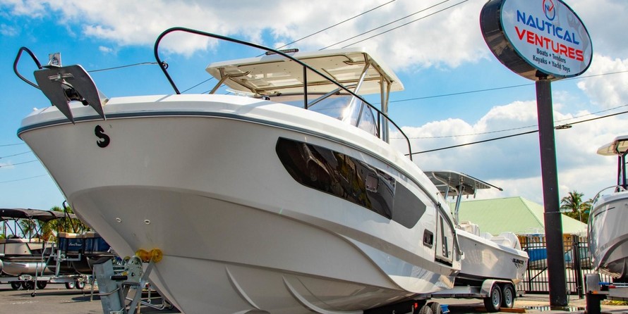 Beneteau America Flyer 8 Sundeck