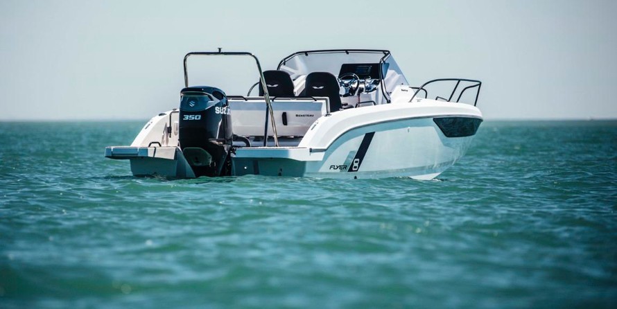 Beneteau America Flyer 8 Sundeck