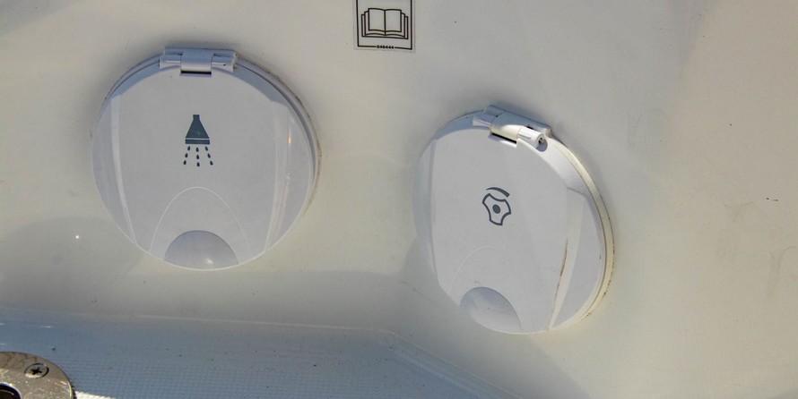 Beneteau America Flyer 8 Sundeck