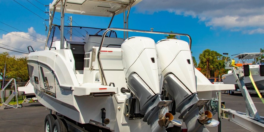 Beneteau America Flyer 8 Sundeck