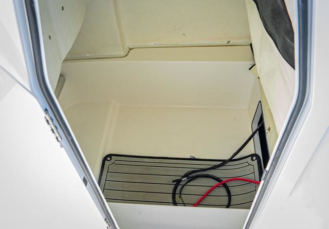 Sea Fox 228 Commander