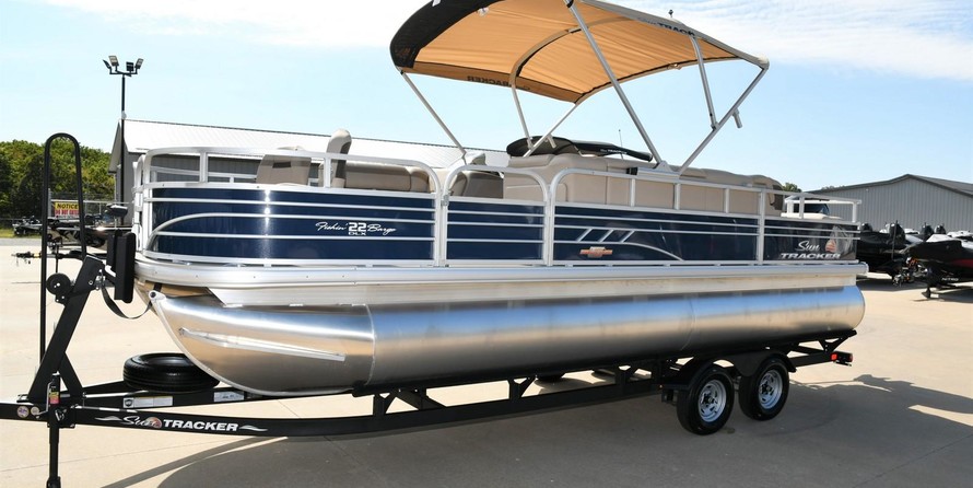 Sun Tracker Fishin Barge 22 DLX