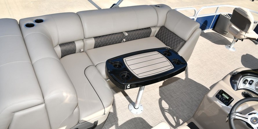 Sun Tracker Fishin Barge 22 DLX