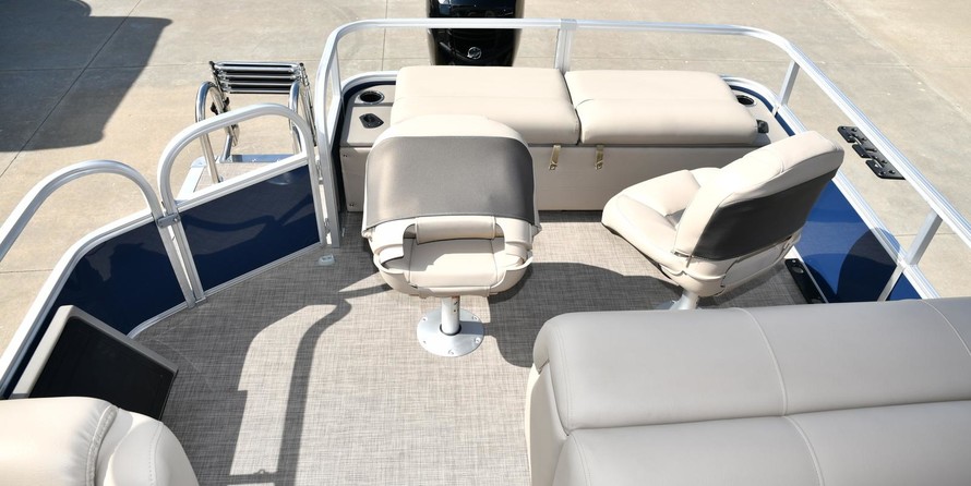 Sun Tracker Fishin Barge 22 DLX