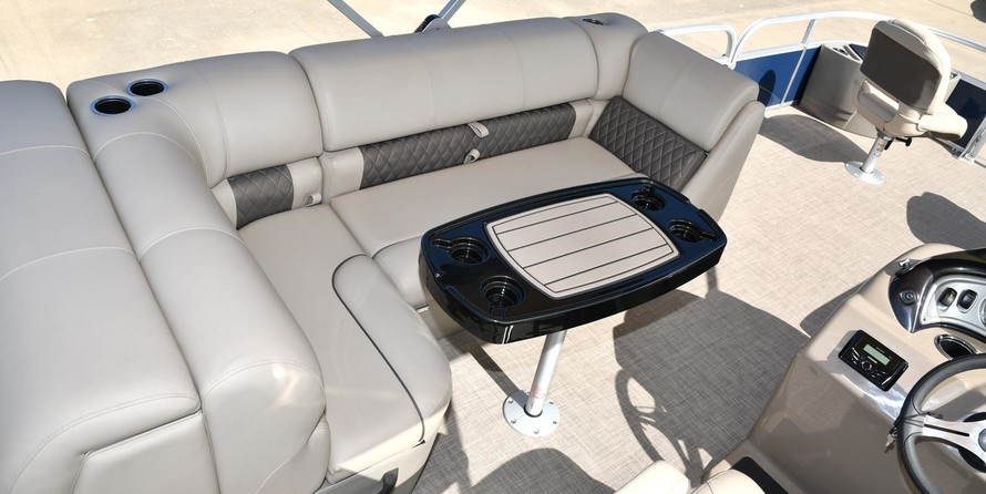 Sun Tracker Fishin Barge 22 DLX