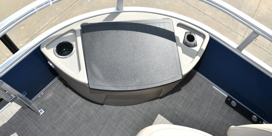 Sun Tracker Fishin Barge 22 DLX