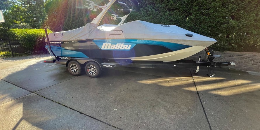 Malibu Wakesetter 23 LSV