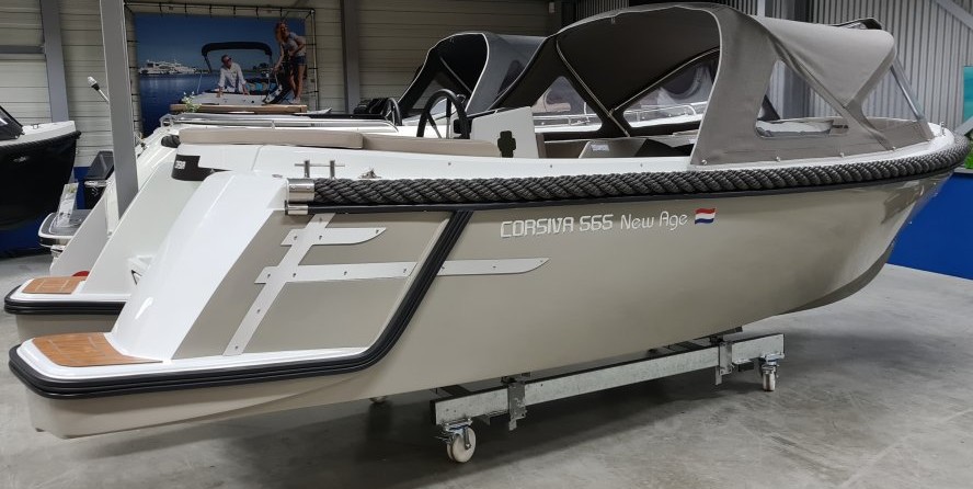 Corsiva 565 tender
