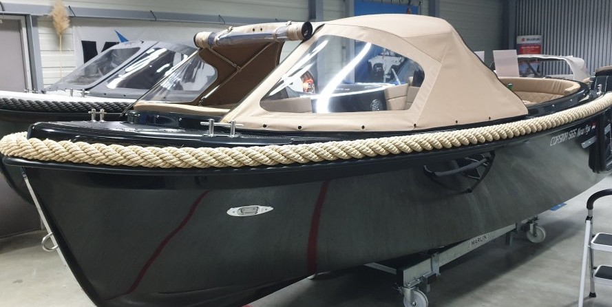 Corsiva 565 tender
