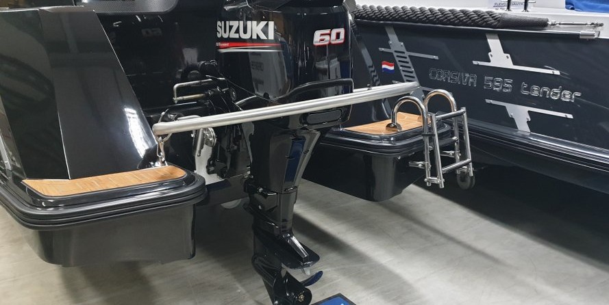 Corsiva 565 tender