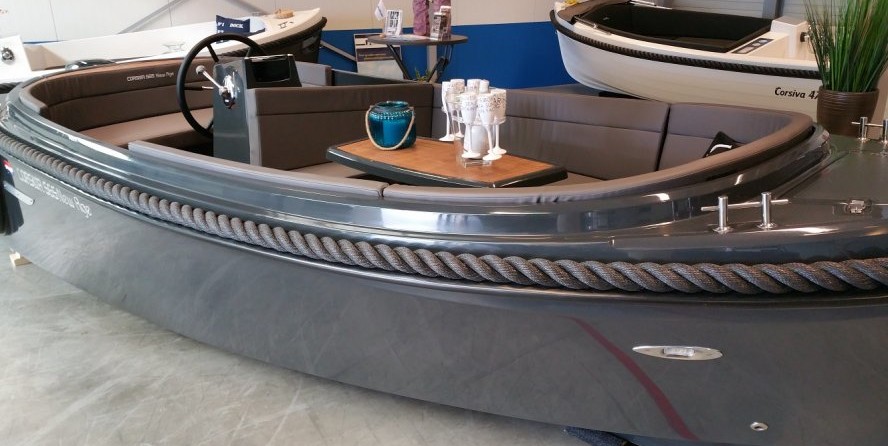 Corsiva 565 tender