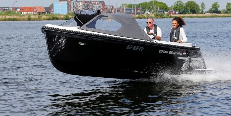 Corsiva 565 tender