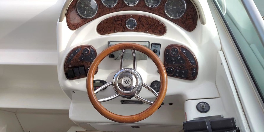 Sea Ray 315 Sundancer