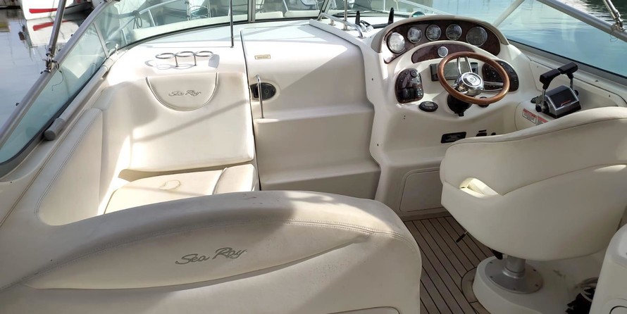 Sea Ray 315 Sundancer