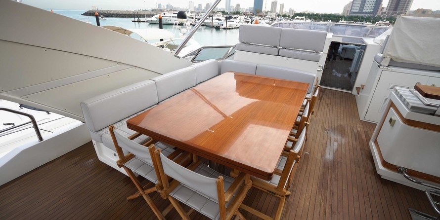 Azimut Grande 30 METRI