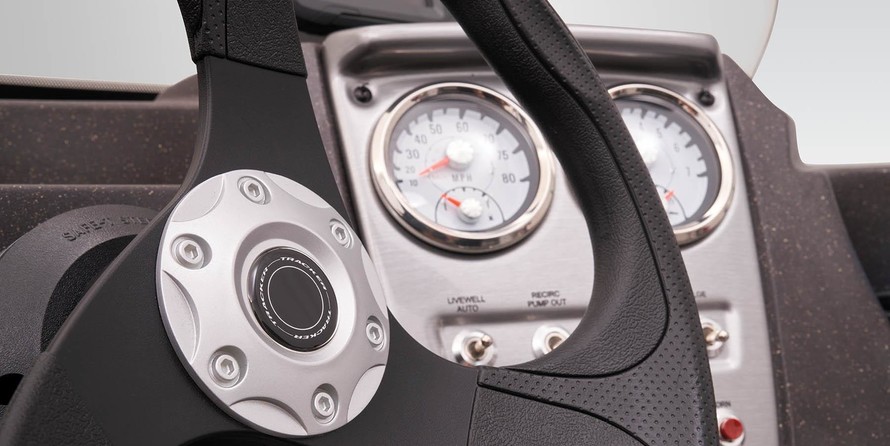 Tracker Pro Guide V-16 SC