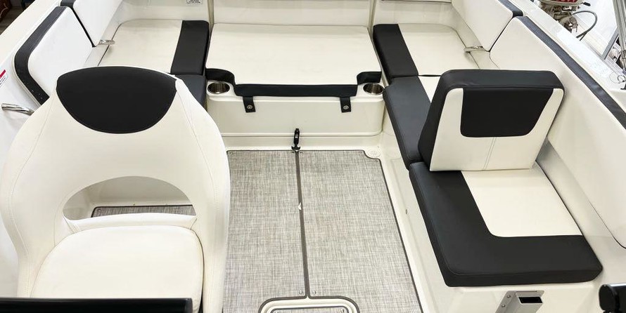 Bayliner VR4 BOWRIDER