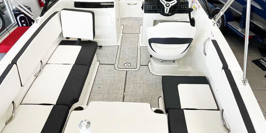 Bayliner VR4 BOWRIDER