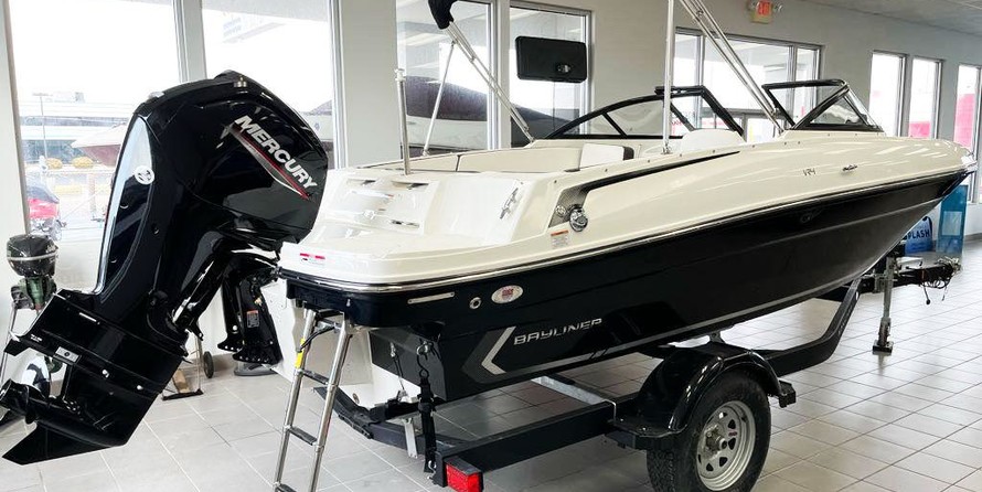 Bayliner VR4 BOWRIDER