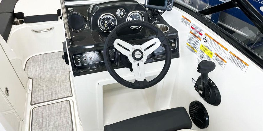 Bayliner VR4 BOWRIDER