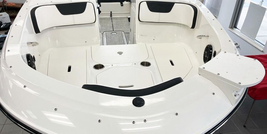 Bayliner VR4 BOWRIDER