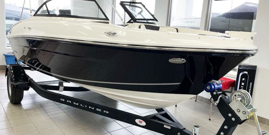 Bayliner VR4 BOWRIDER
