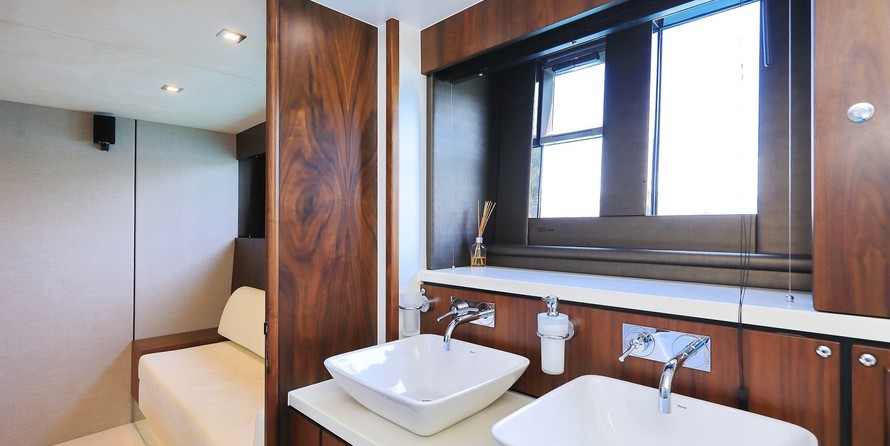 Fairline 78 Squadron