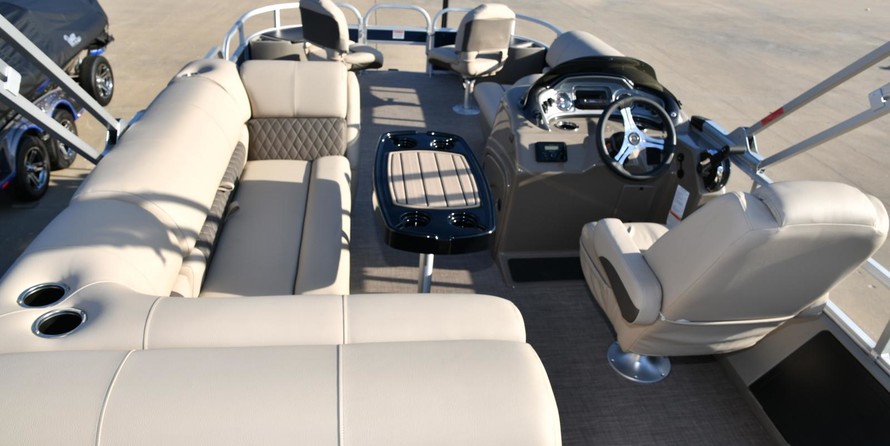 Sun Tracker Fishin Barge 22 XP3