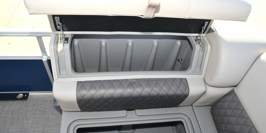 Sun Tracker Fishin Barge 22 XP3