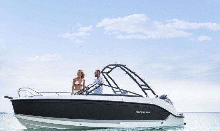 Quicksilver Activ 605 Bowrider